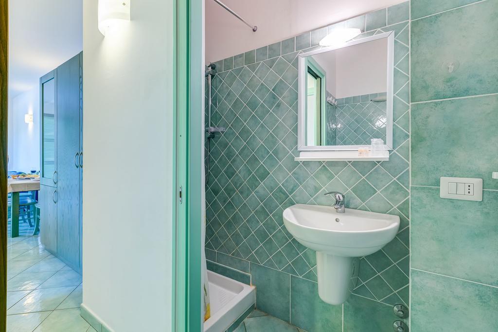 Terra Felice Aparthotel San Felice Circeo Exterior photo