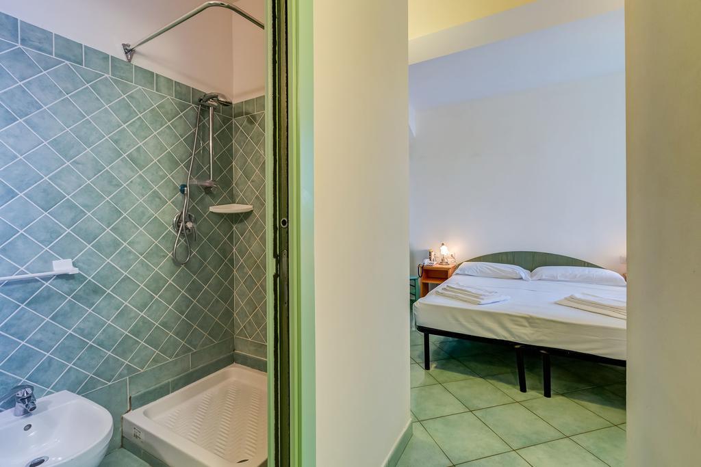 Terra Felice Aparthotel San Felice Circeo Exterior photo