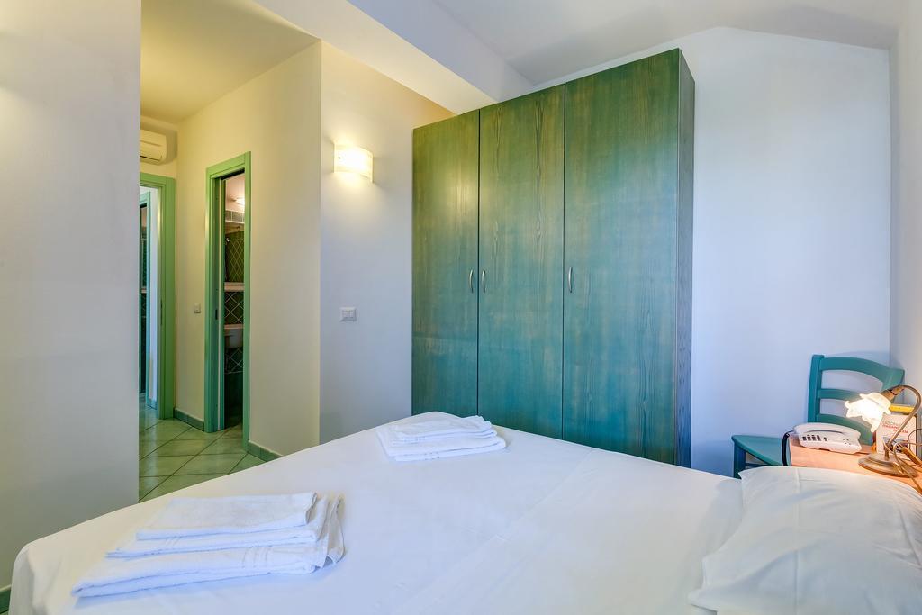 Terra Felice Aparthotel San Felice Circeo Exterior photo