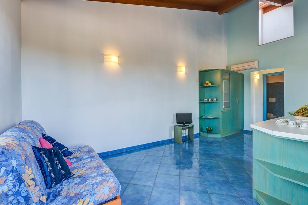 Terra Felice Aparthotel San Felice Circeo Exterior photo