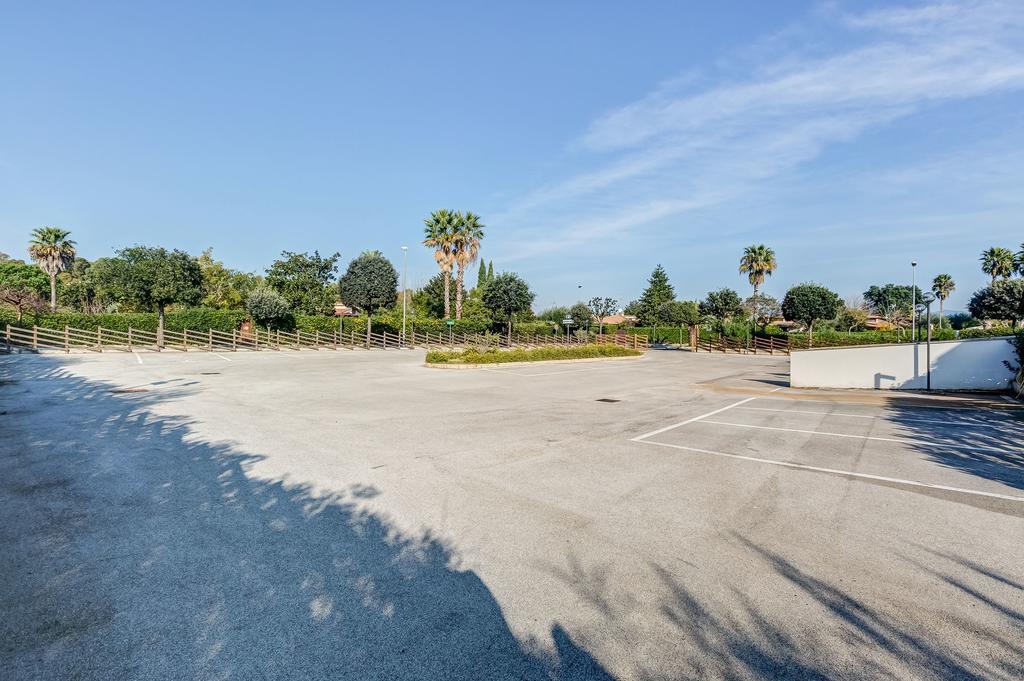 Terra Felice Aparthotel San Felice Circeo Exterior photo